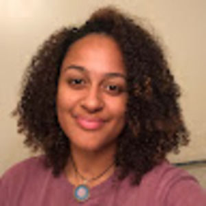 Meet your Posher, Ebonie